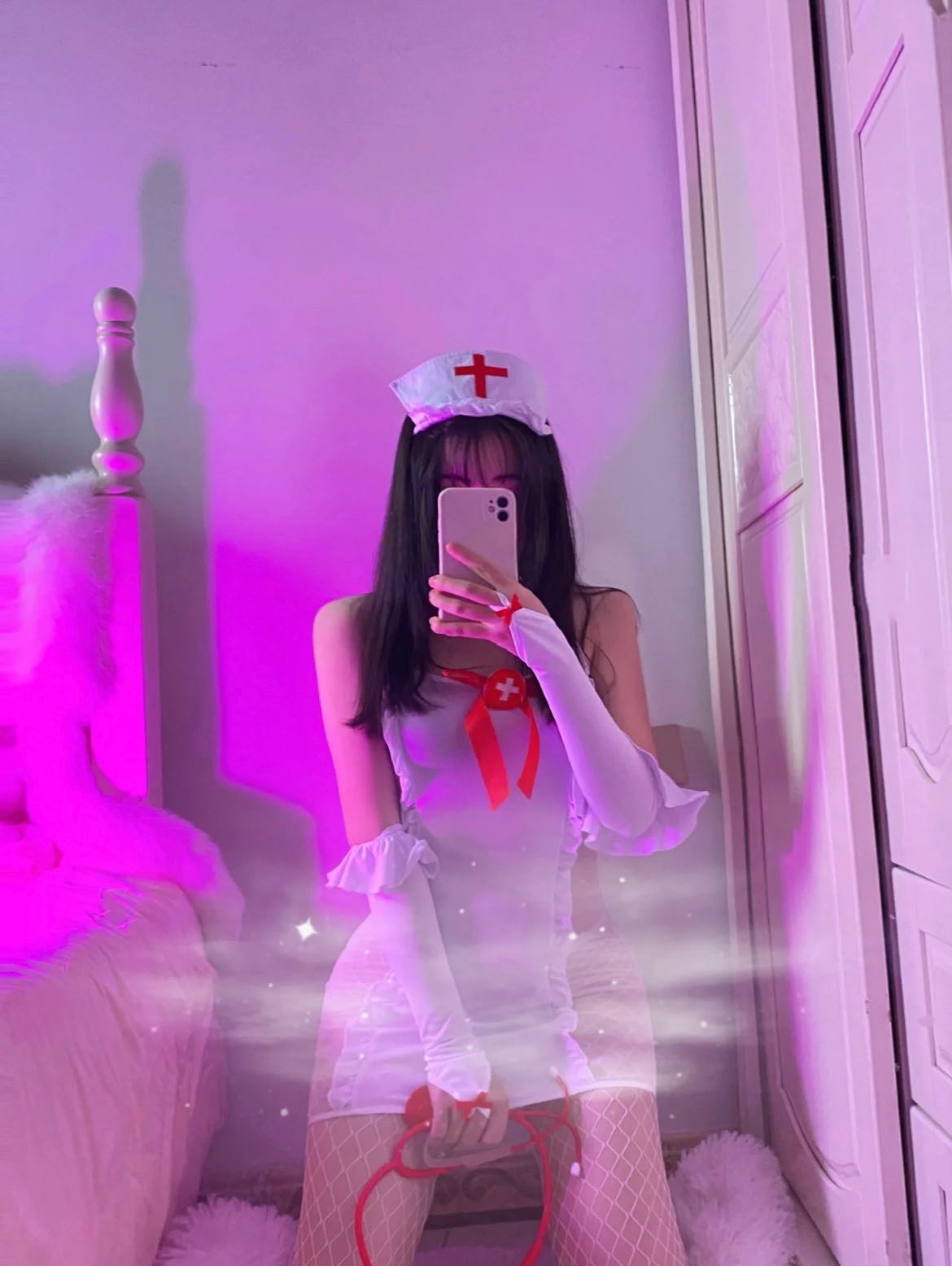 珠海95全裸艳舞激情泄欲会所！